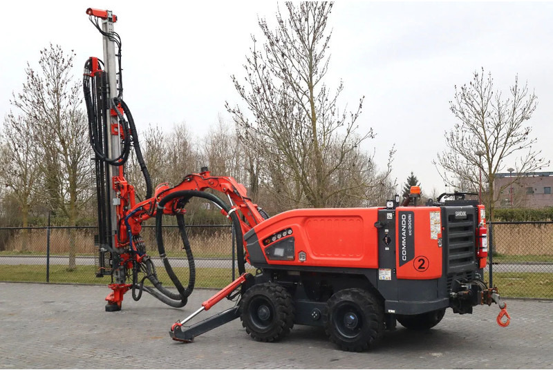 Sandvik 2 PIECES COMMANDO DC 300 RI S5 | ONLY 470 DRILLING HOURS - Veliki kamon za bušenje: slika 3 Sandvik 2 PIECES COMMANDO DC 300 RI S5 | ONLY 470 DRILLING HOURS - Veliki kamon za bušenje: slika 3