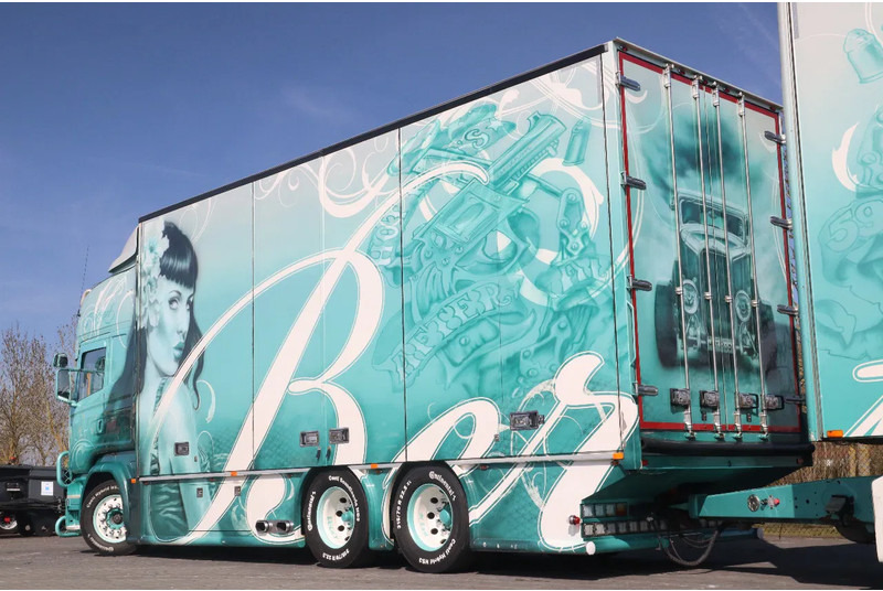 Scania R560 V8 | BERTHONS HOT ROD | CUSTOM SPECIAL TRUCK - Kamion sa zatvorenim sandukom: slika 2 Scania R560 V8 | BERTHONS HOT ROD | CUSTOM SPECIAL TRUCK - Kamion sa zatvorenim sandukom: slika 2