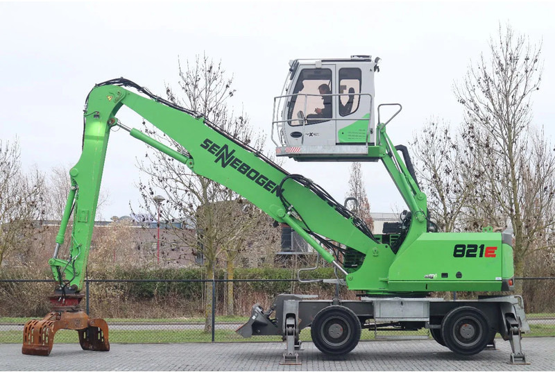 Sennebogen 821E | 821 E | SORTING GRAB | DOZERBLADE | GREAT CONDITION - Bager točkaš: slika 1 Sennebogen 821E | 821 E | SORTING GRAB | DOZERBLADE | GREAT CONDITION - Bager točkaš: slika 1