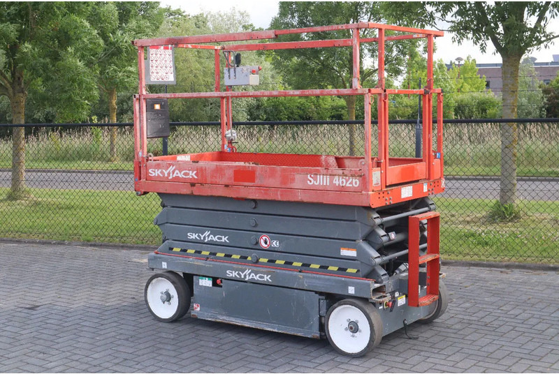 Skyjack SJ III 4626 | 9.75 METER | 454 KG - Lift u obliku makaza: slika 2 Skyjack SJ III 4626 | 9.75 METER | 454 KG - Lift u obliku makaza: slika 2