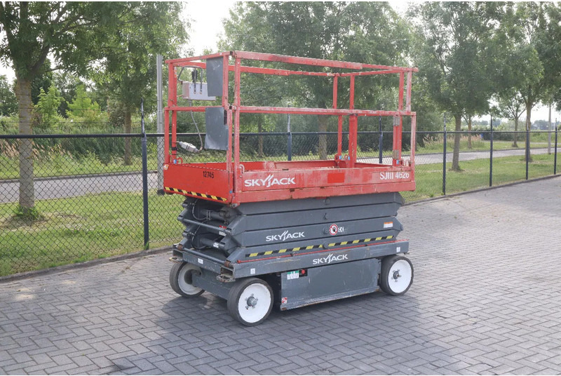 Skyjack SJ III 4626 | 9.75 METER | 454 KG - Lift u obliku makaza: slika 3 Skyjack SJ III 4626 | 9.75 METER | 454 KG - Lift u obliku makaza: slika 3