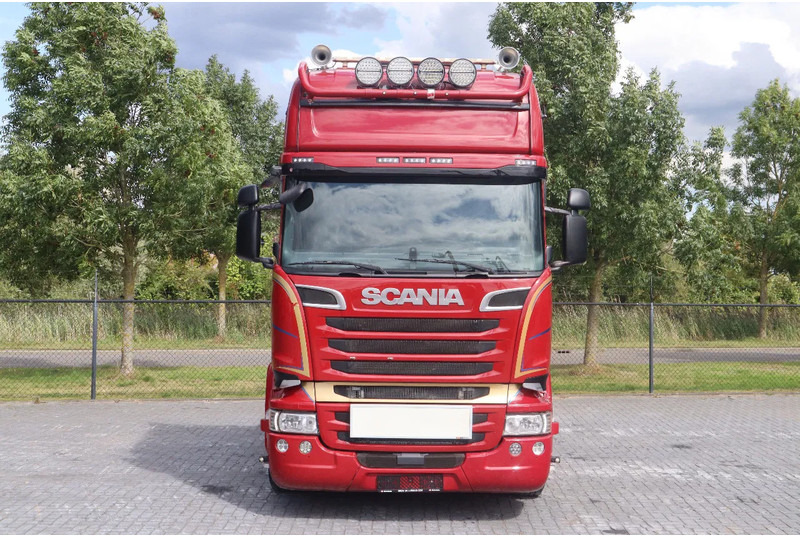 Scania R580 V8 | 6X4 | HYDRAULICS | RETARDER | 85 TON | BIG AXLES | EURO 6 - Tegljač: slika 2 Scania R580 V8 | 6X4 | HYDRAULICS | RETARDER | 85 TON | BIG AXLES | EURO 6 - Tegljač: slika 2