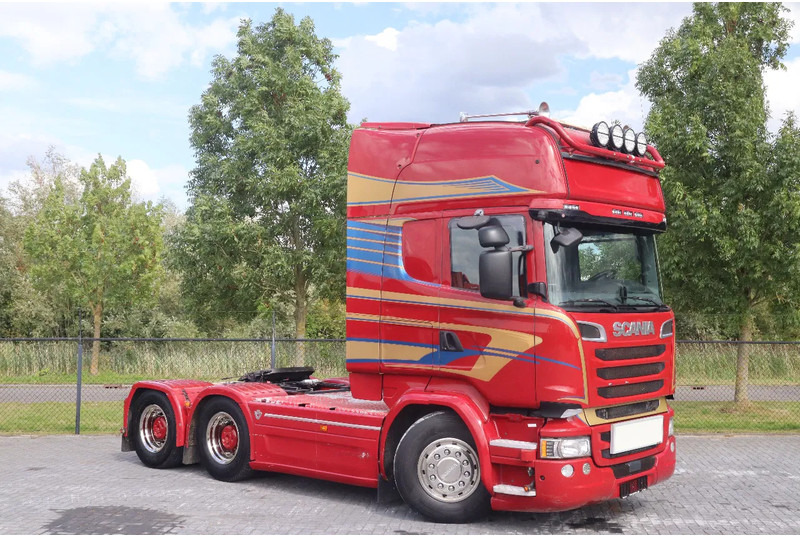 Scania R580 V8 | 6X4 | HYDRAULICS | RETARDER | 85 TON | BIG AXLES | EURO 6 - Tegljač: slika 3 Scania R580 V8 | 6X4 | HYDRAULICS | RETARDER | 85 TON | BIG AXLES | EURO 6 - Tegljač: slika 3