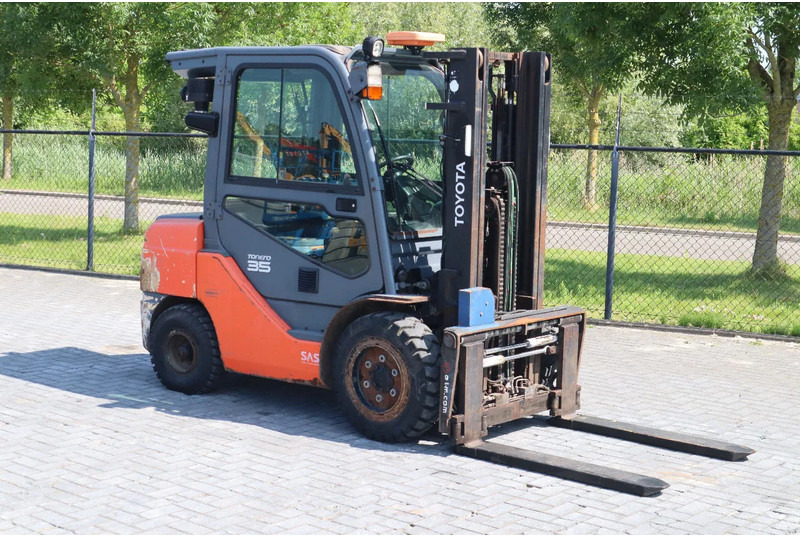 Toyota 02-8FDJF35 | 3.5 TON | SIDESHIFT | DUPLEX - Dizel viljuškar: slika 5 Toyota 02-8FDJF35 | 3.5 TON | SIDESHIFT | DUPLEX - Dizel viljuškar: slika 5