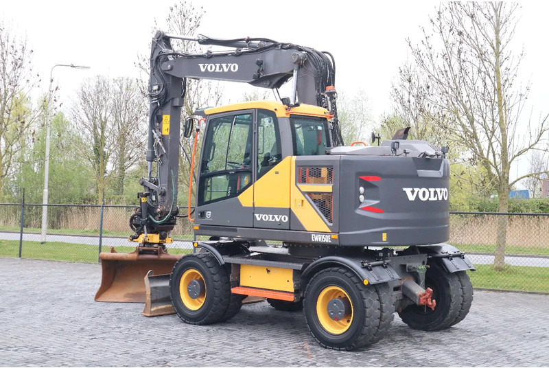 Volvo EWR 150 E | ROTOTILT | BUCKET | TRAILER HYDR - Bager točkaš: slika 3 Volvo EWR 150 E | ROTOTILT | BUCKET | TRAILER HYDR - Bager točkaš: slika 3
