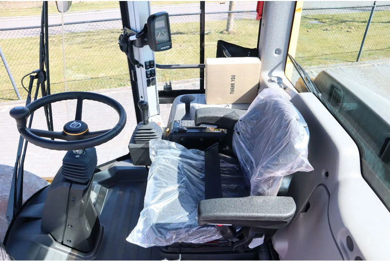 Valjak Volvo SD75B | SD 75 B | NEW / UNUSED | 1 YEAR WARRANTY: slika 17