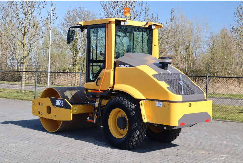 Volvo SD75B | SD 75 B | NEW / UNUSED | 1 YEAR WARRANTY - Valjak: slika 3 Volvo SD75B | SD 75 B | NEW / UNUSED | 1 YEAR WARRANTY - Valjak: slika 3