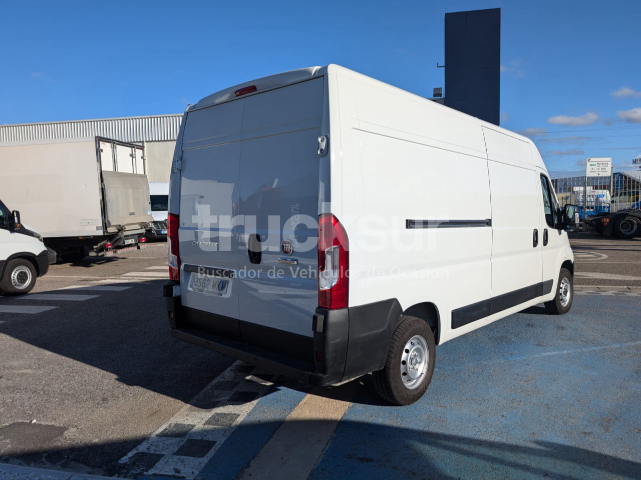 FIAT DUCATO 125.35 - Dostavno vozilo sa zatvorenim sandukom: slika 5 FIAT DUCATO 125.35 - Dostavno vozilo sa zatvorenim sandukom: slika 5