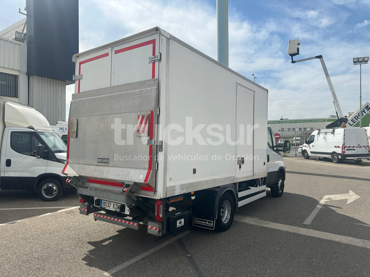 IVECO 72C15 GV P/E - Kamion sa zatvorenim sandukom: slika 3 IVECO 72C15 GV P/E - Kamion sa zatvorenim sandukom: slika 3