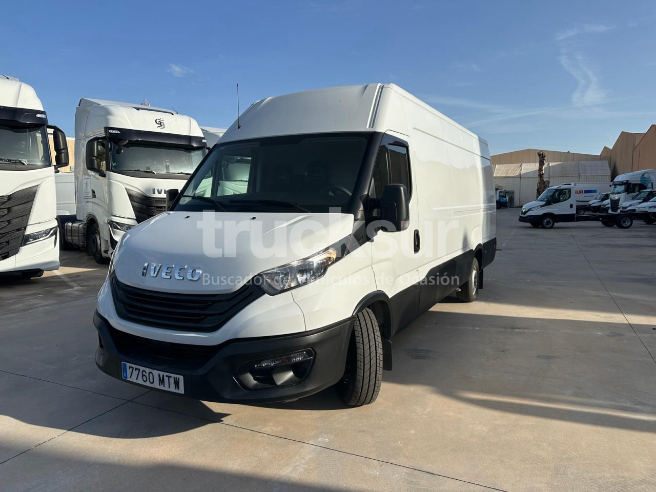 IVECO DAILY 35S16 F 16M3 - Dostavno vozilo sa zatvorenim sandukom: slika 1 IVECO DAILY 35S16 F 16M3 - Dostavno vozilo sa zatvorenim sandukom: slika 1