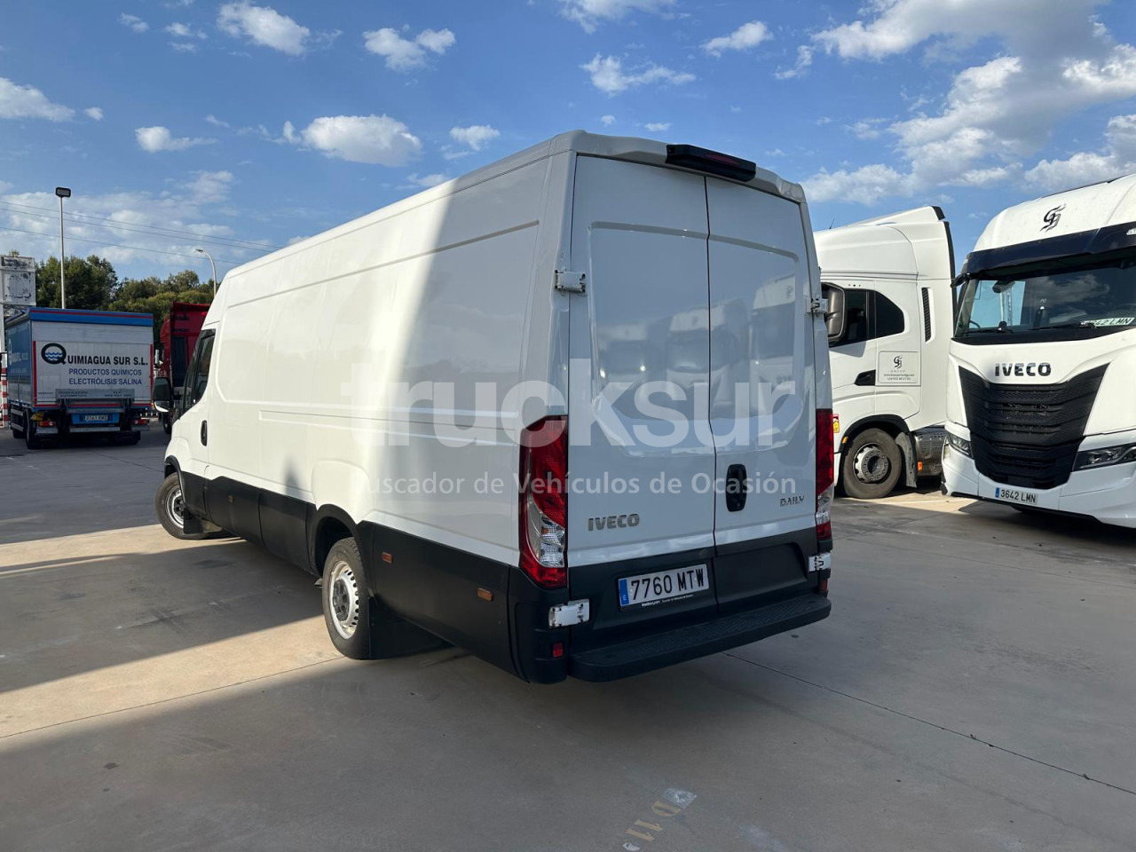 IVECO DAILY 35S16 F 16M3 - Dostavno vozilo sa zatvorenim sandukom: slika 5 IVECO DAILY 35S16 F 16M3 - Dostavno vozilo sa zatvorenim sandukom: slika 5