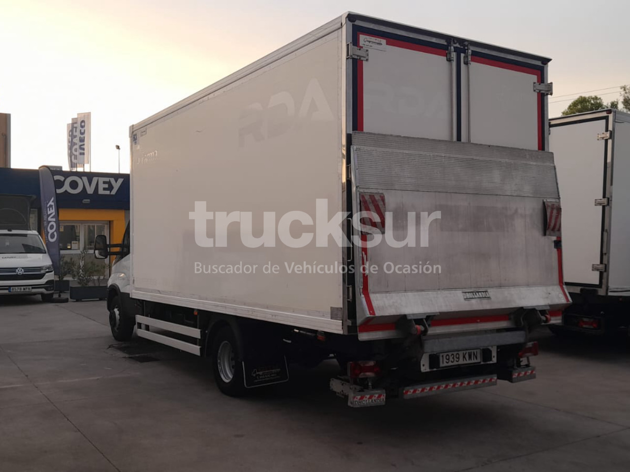 IVECO DAILY 72C18 FRC-X P/E - Kamion sa zatvorenim sandukom: slika 3 IVECO DAILY 72C18 FRC-X P/E - Kamion sa zatvorenim sandukom: slika 3