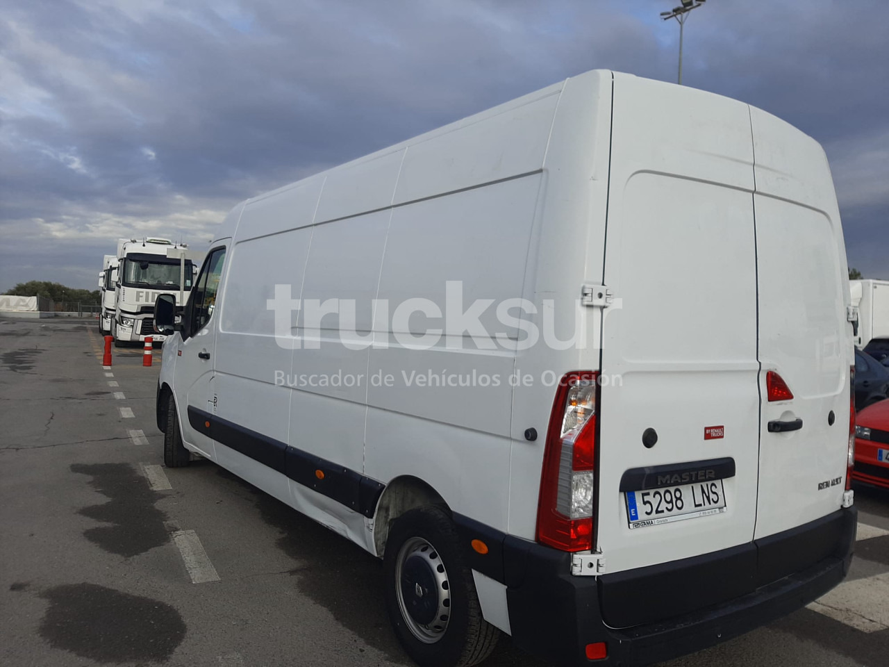 RENAULT 130.35 L3H2 - Dostavno vozilo sa zatvorenim sandukom: slika 3 RENAULT 130.35 L3H2 - Dostavno vozilo sa zatvorenim sandukom: slika 3