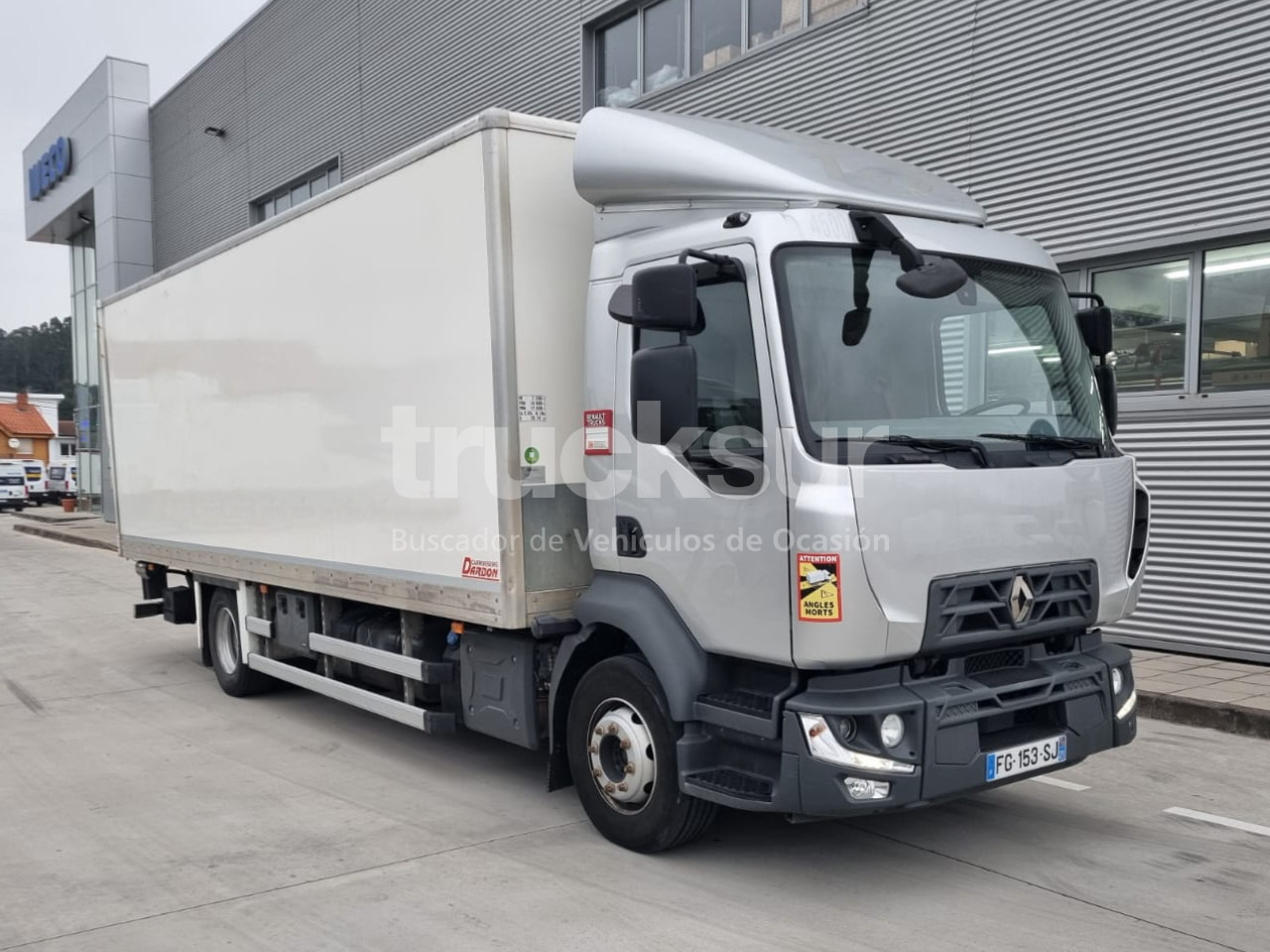 RENAULT D14.240 - Kamion sa zatvorenim sandukom: slika 2 RENAULT D14.240 - Kamion sa zatvorenim sandukom: slika 2
