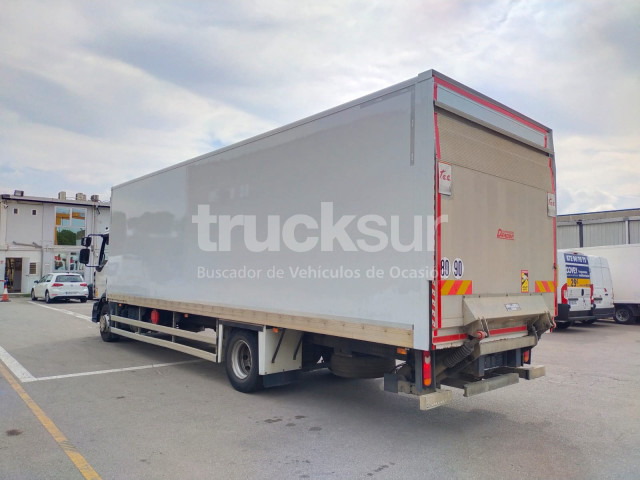 RENAULT D16.250 - Kamion sa zatvorenim sandukom: slika 4 RENAULT D16.250 - Kamion sa zatvorenim sandukom: slika 4
