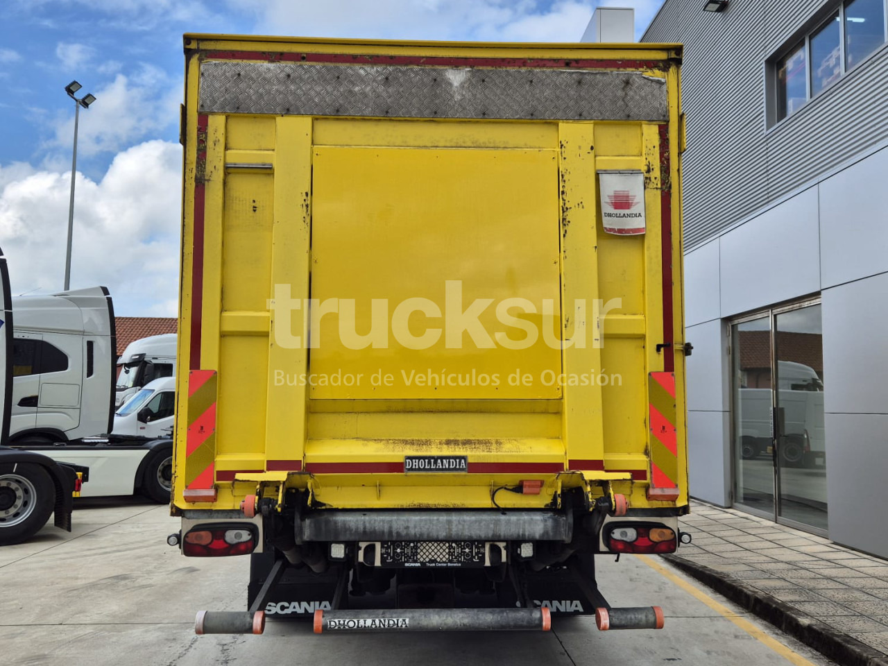 SCANIA P280 - Kamion sa zatvorenim sandukom: slika 5 SCANIA P280 - Kamion sa zatvorenim sandukom: slika 5