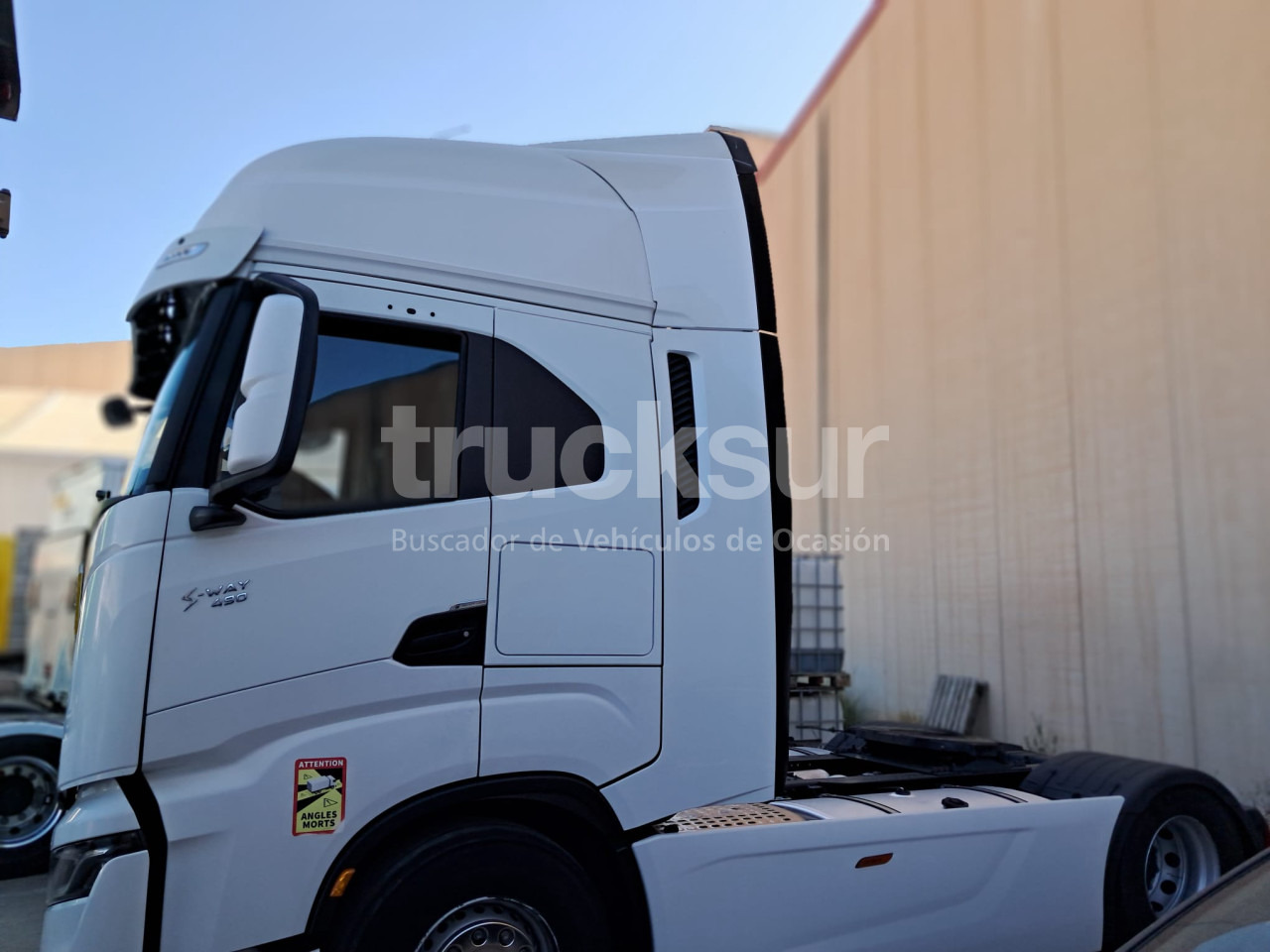 IVECO S-WAY AS440S49T/P - Tegljač: slika 4 IVECO S-WAY AS440S49T/P - Tegljač: slika 4