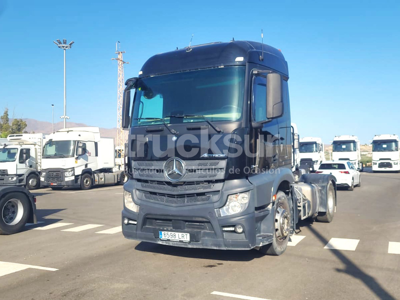 MERCEDES MERCEDES ACTROS 2143 - Tegljač: slika 1 MERCEDES MERCEDES ACTROS 2143 - Tegljač: slika 1