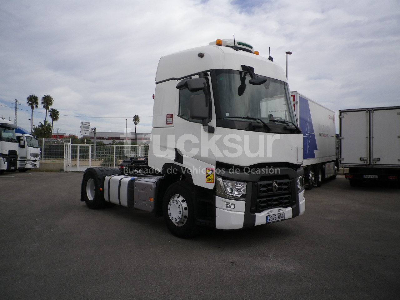 RENAULT T440 SLEEPER CAB - Tegljač: slika 2 RENAULT T440 SLEEPER CAB - Tegljač: slika 2
