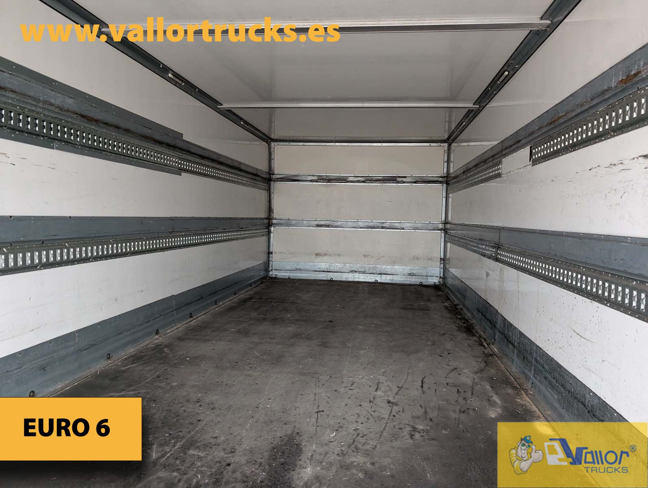 IVECO 100E22 - Kamion sa zatvorenim sandukom: slika 4 IVECO 100E22 - Kamion sa zatvorenim sandukom: slika 4