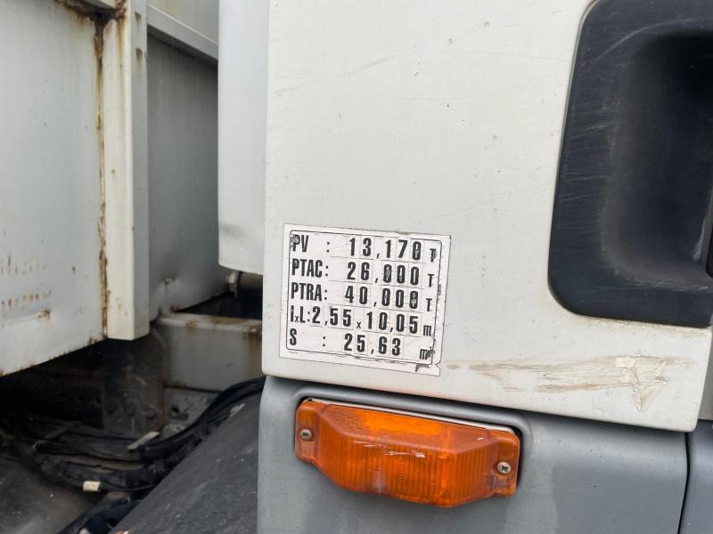 DAF CF 360 - Kamion sa tovarnim sandukom: slika 4 DAF CF 360 - Kamion sa tovarnim sandukom: slika 4