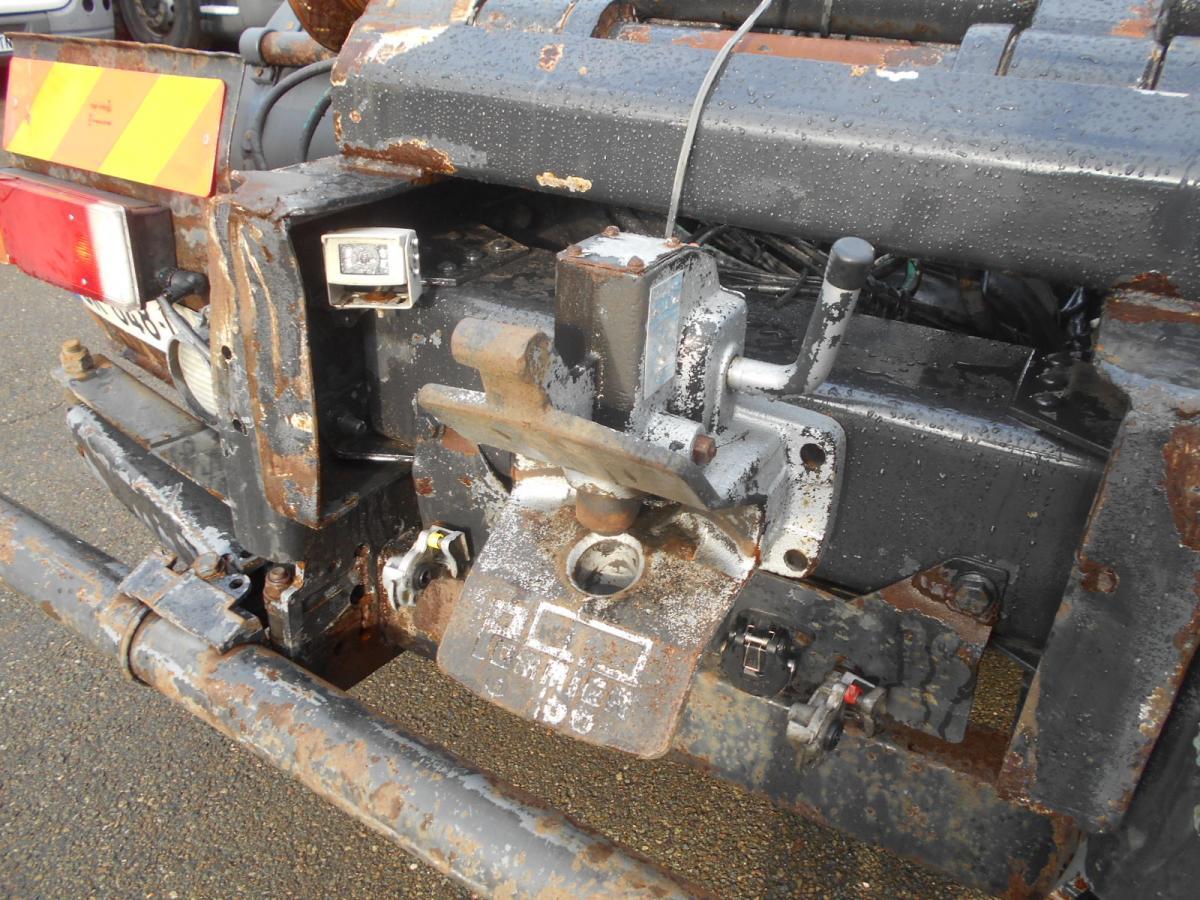 DAF CF85 410 - Kamion sa hidrauličnom kukom: slika 4 DAF CF85 410 - Kamion sa hidrauličnom kukom: slika 4