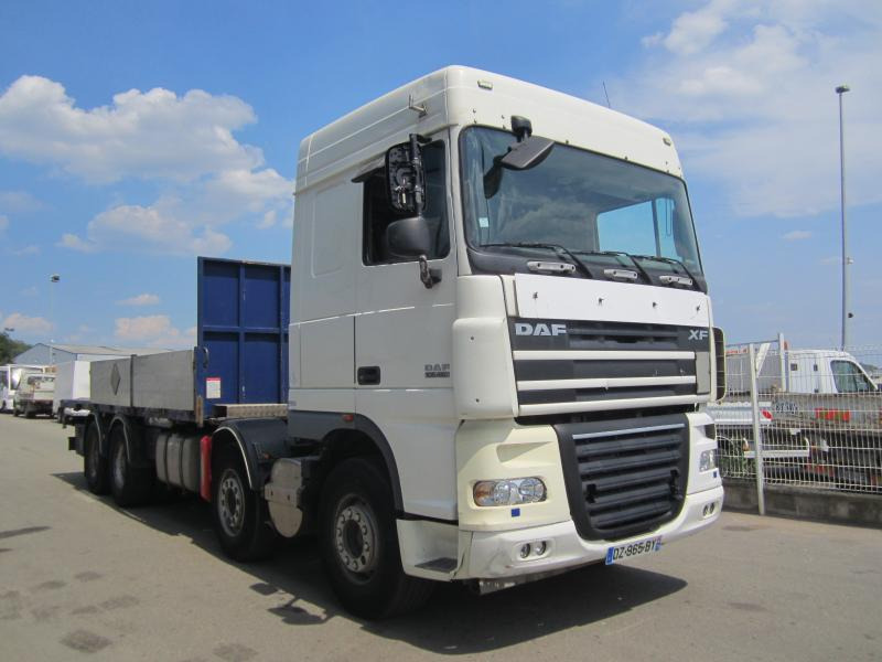 DAF XF105 460 - Kamion sa tovarnim sandukom: slika 2 DAF XF105 460 - Kamion sa tovarnim sandukom: slika 2