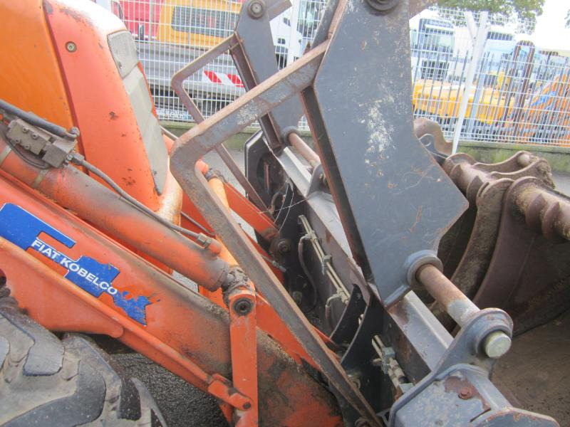 Fiat Kobelco B95 - Bager utovarivač: slika 4 Fiat Kobelco B95 - Bager utovarivač: slika 4