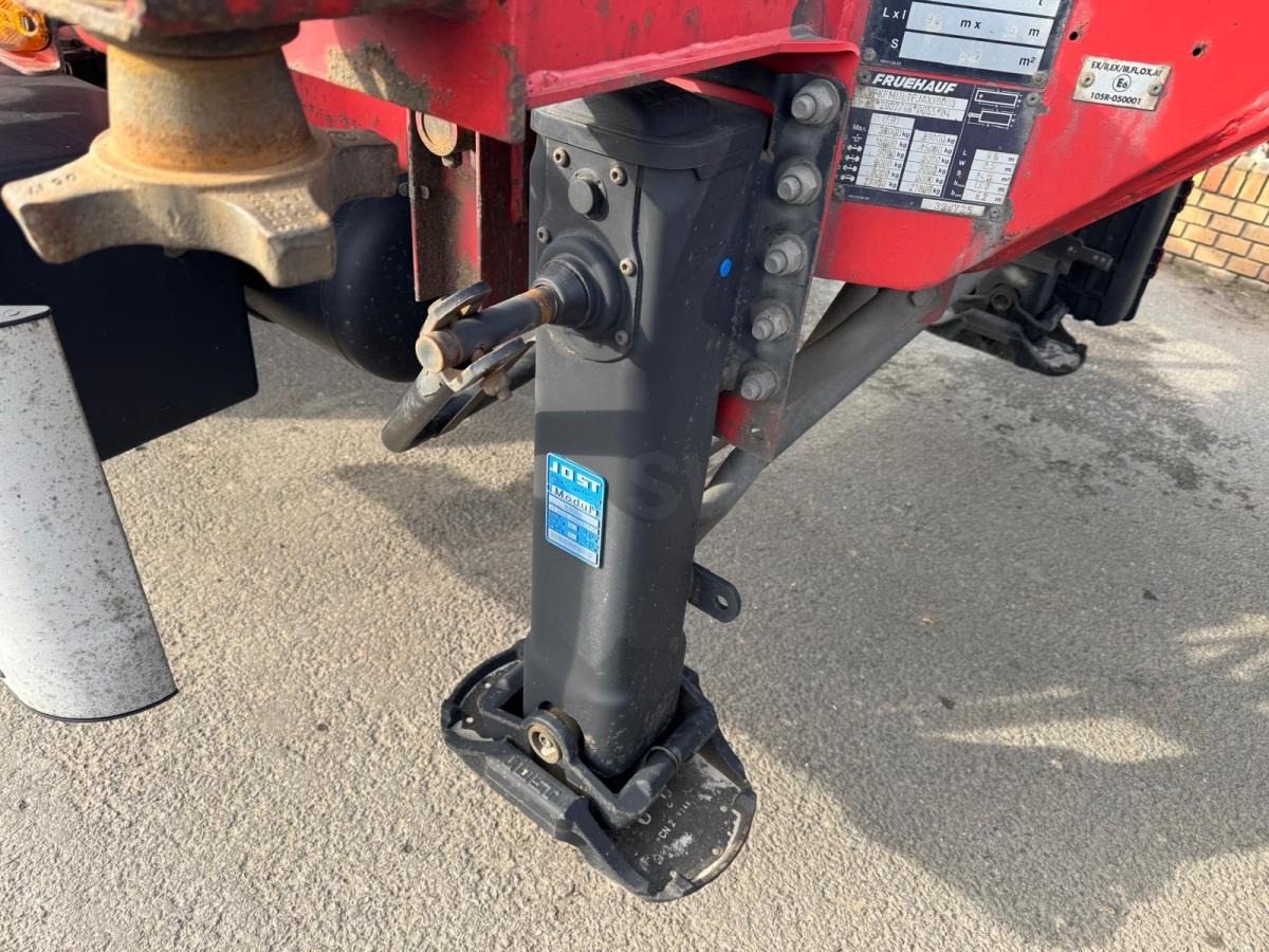 Fruehauf - Poluprikolica za prevoz kontejnera/ Poluprikolica sa promenjivim sandukom: slika 5 Fruehauf - Poluprikolica za prevoz kontejnera/ Poluprikolica sa promenjivim sandukom: slika 5