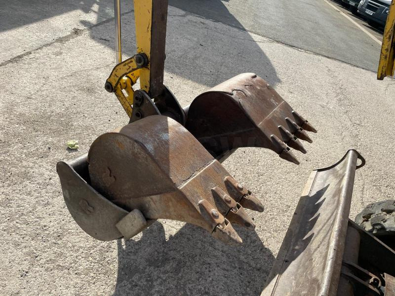 Komatsu PC20R-8 - Mini bager: slika 3 Komatsu PC20R-8 - Mini bager: slika 3