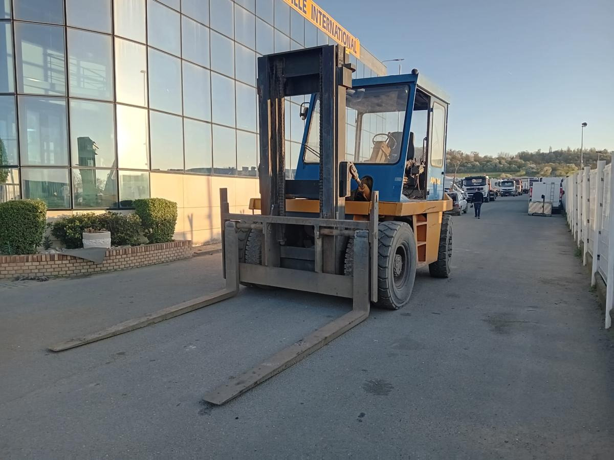 Linde H100 - Dizel viljuškar: slika 1 Linde H100 - Dizel viljuškar: slika 1