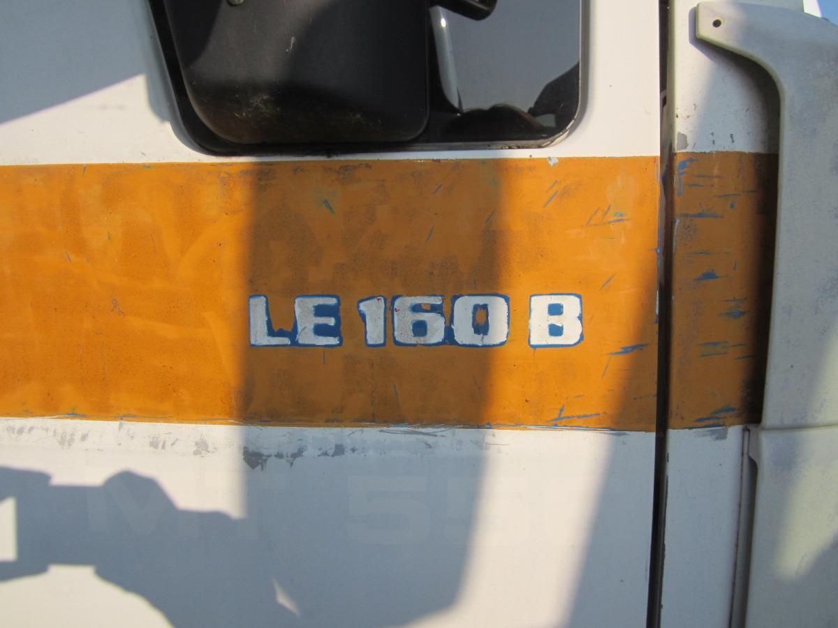 MAN LE 160B - Kamion sa zatvorenim sandukom: slika 2 MAN LE 160B - Kamion sa zatvorenim sandukom: slika 2