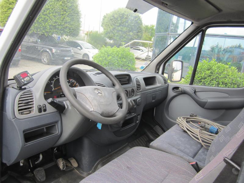 Dostavno vozilo hladnjača Mercedes 308D: slika 7 Dostavno vozilo hladnjača Mercedes 308D: slika 7