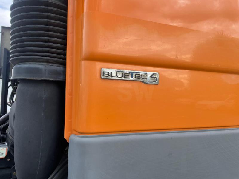 Mercedes Actros 2548 - Kamion sa hidrauličnom kukom: slika 4 Mercedes Actros 2548 - Kamion sa hidrauličnom kukom: slika 4
