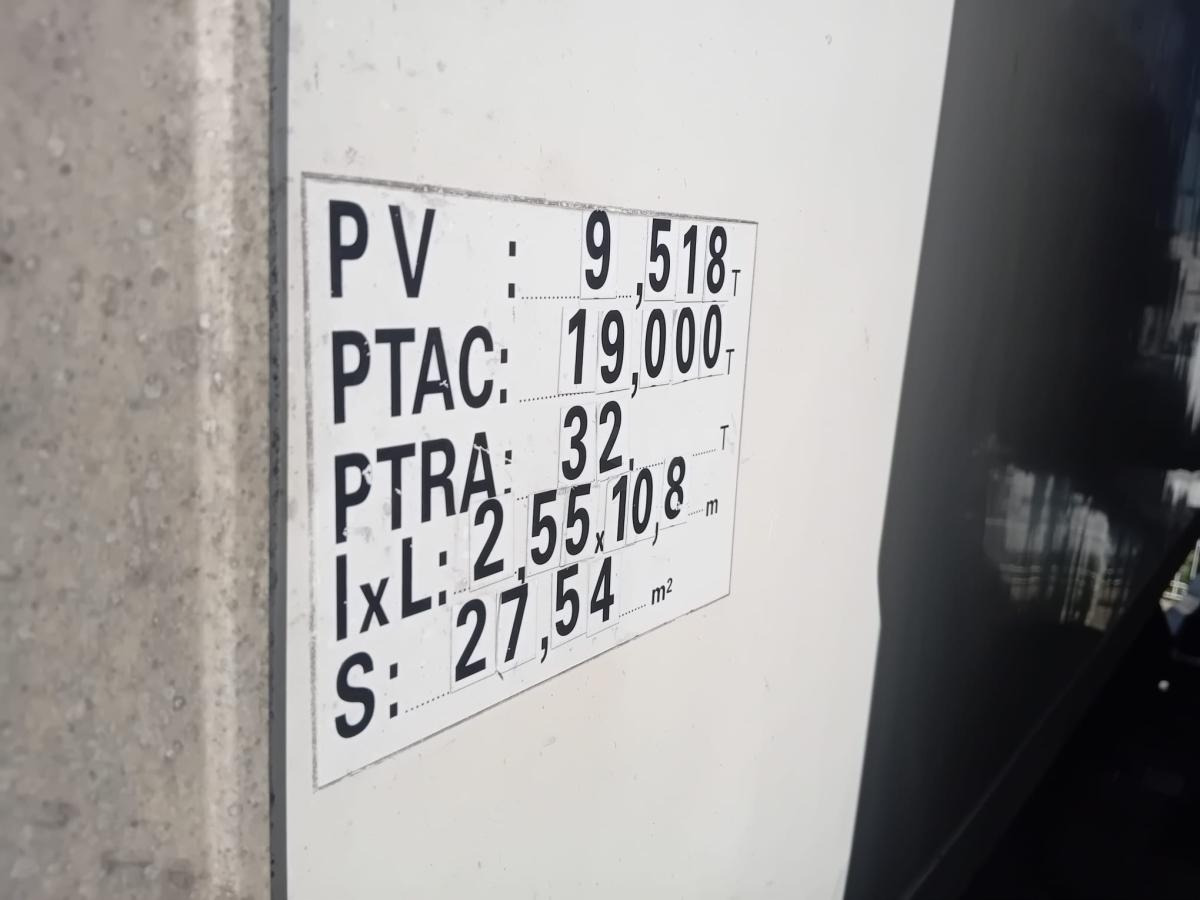 Mercedes Antos 1827 - Kamion sa zatvorenim sandukom: slika 5 Mercedes Antos 1827 - Kamion sa zatvorenim sandukom: slika 5