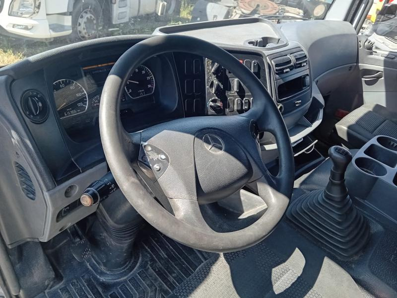 Mercedes Axor 1829 - Kamion sa zatvorenim sandukom: slika 5 Mercedes Axor 1829 - Kamion sa zatvorenim sandukom: slika 5