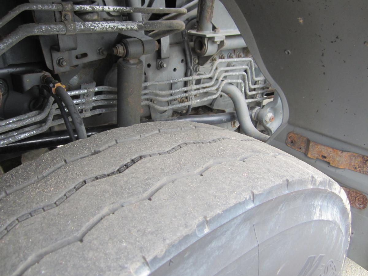 Mercedes Axor 3236 - Kamion sa hidrauličnom kukom: slika 3 Mercedes Axor 3236 - Kamion sa hidrauličnom kukom: slika 3