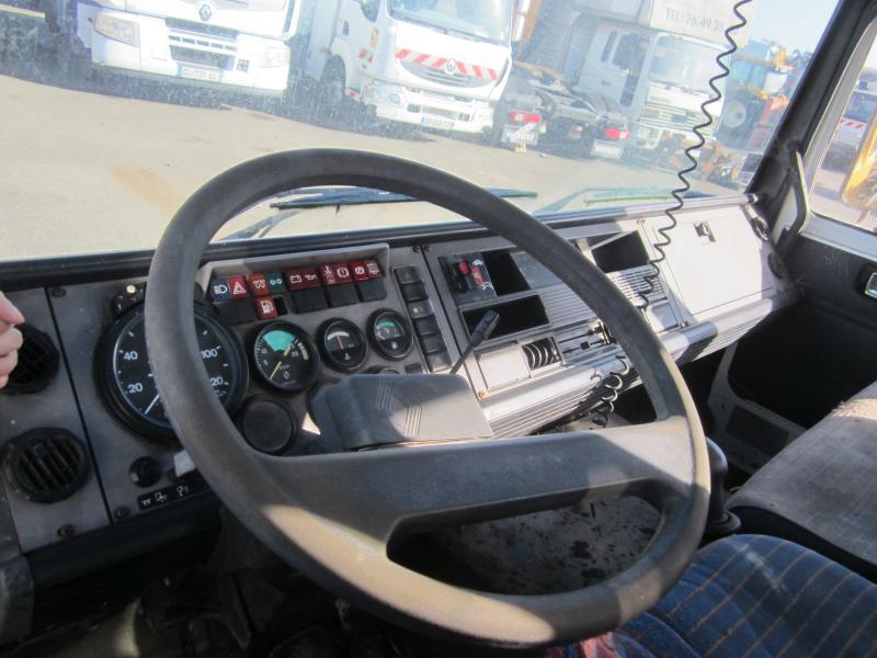 Kamion cisterna Renault Gamme S: slika 6