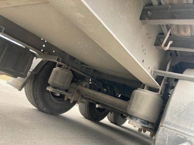 Poluprikolica sa ceradom Samro: slika 9