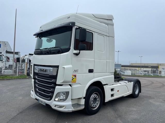 DAF XF105 460 - Tegljač: slika 1 DAF XF105 460 - Tegljač: slika 1