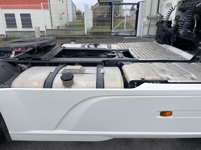 DAF XF105 460 - Tegljač: slika 4 DAF XF105 460 - Tegljač: slika 4