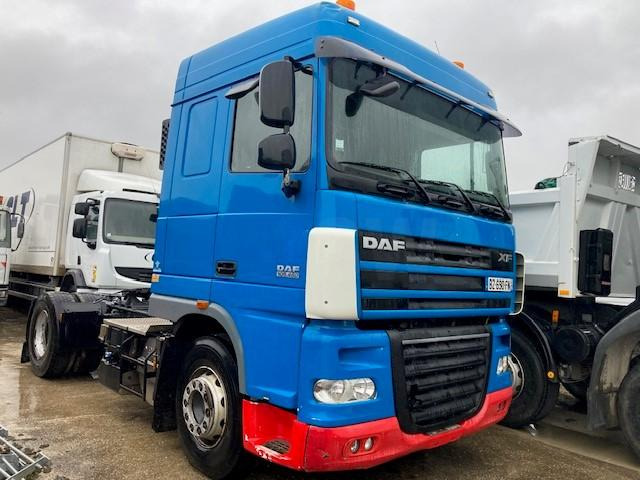 DAF XF105 460 - Tegljač: slika 1 DAF XF105 460 - Tegljač: slika 1