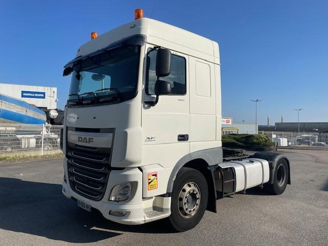 DAF XF105 - Tegljač: slika 1 DAF XF105 - Tegljač: slika 1