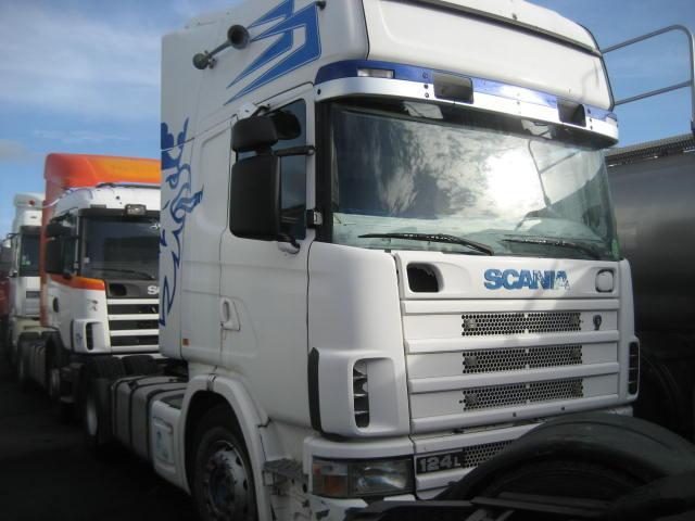 Scania L 124L420 - Tegljač: slika 2 Scania L 124L420 - Tegljač: slika 2