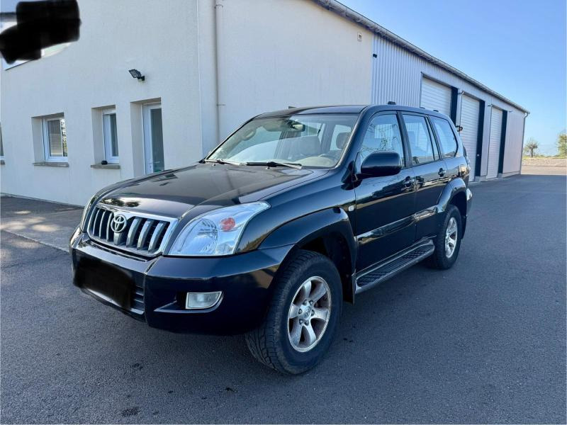 Toyota Land Cruiser - SUVSUV: slika 1 Toyota Land Cruiser - SUVSUV: slika 1