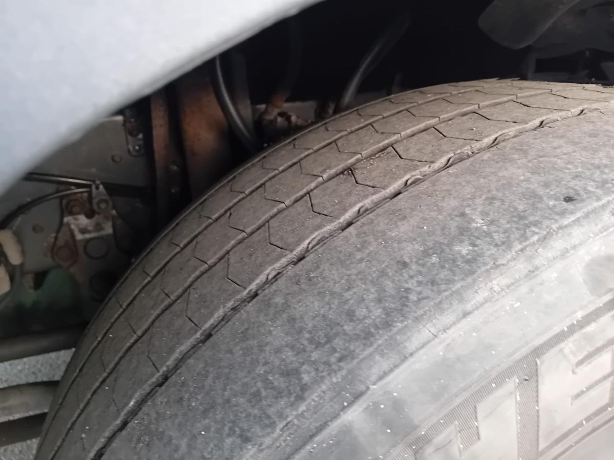 Volvo FH - Kamion sa tovarnim sandukom: slika 4 Volvo FH - Kamion sa tovarnim sandukom: slika 4