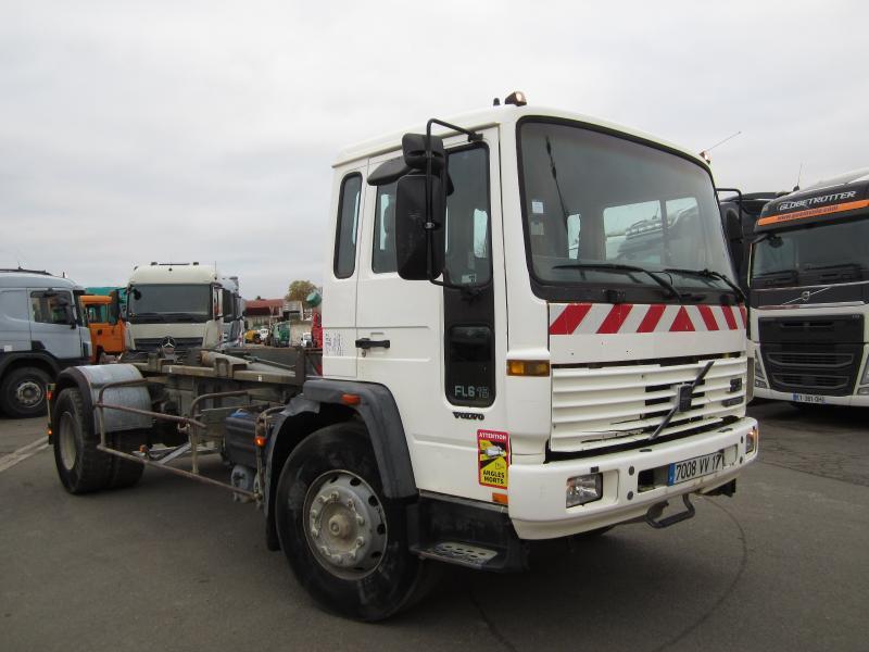 Volvo FL6 19 - Kamion sa hidrauličnom kukom: slika 2 Volvo FL6 19 - Kamion sa hidrauličnom kukom: slika 2