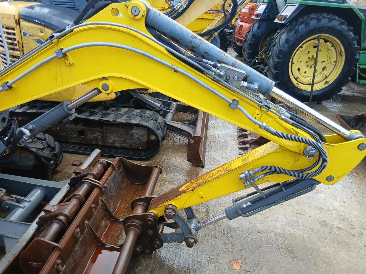 Wacker EZ28 - Mini bager: slika 2 Wacker EZ28 - Mini bager: slika 2