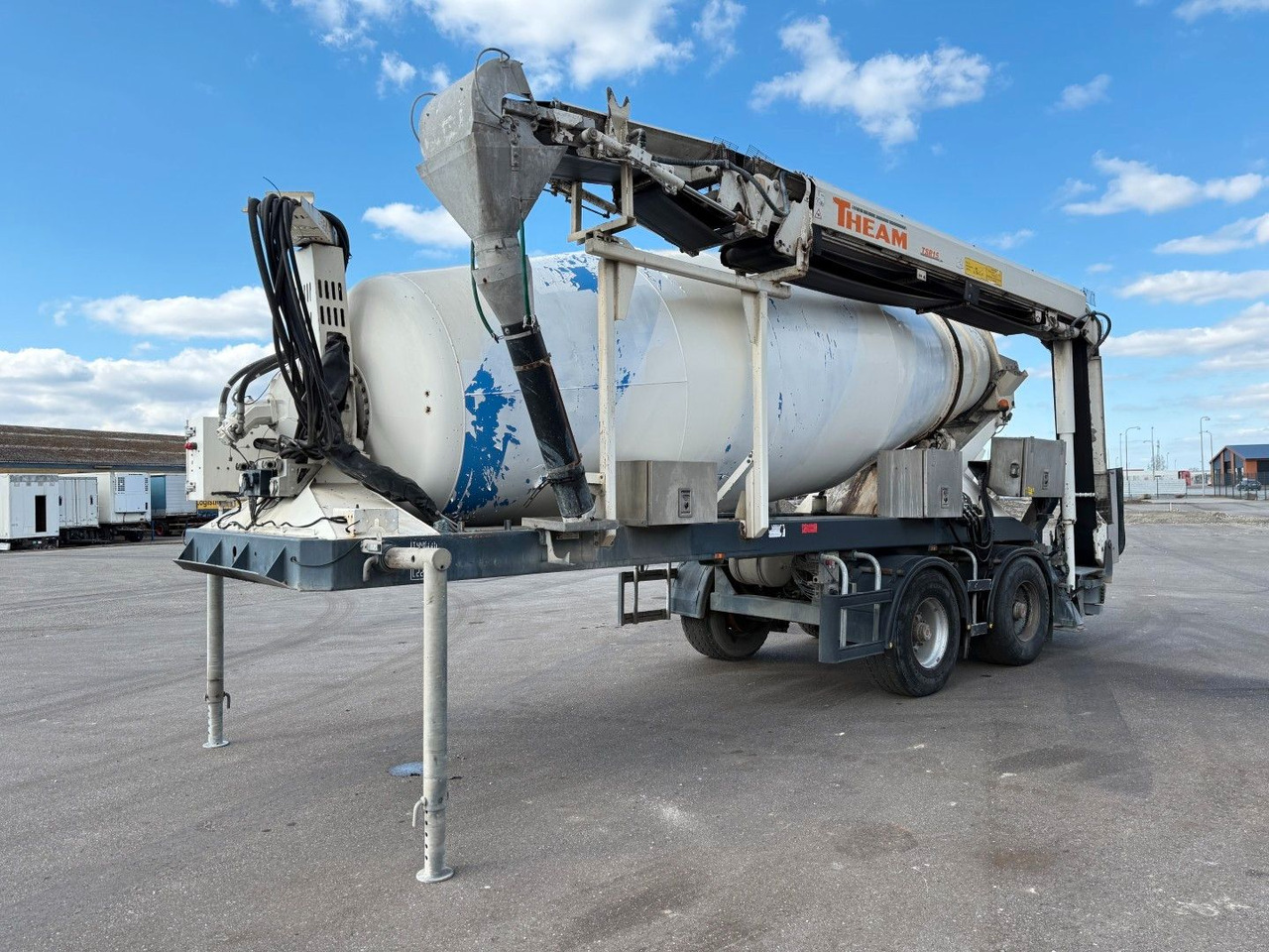 De Buf BM 12-36-2SPR w/ Belt Theam TSR15 / Beton - Poluprikolica mikser: slika 2 De Buf BM 12-36-2SPR w/ Belt Theam TSR15 / Beton - Poluprikolica mikser: slika 2