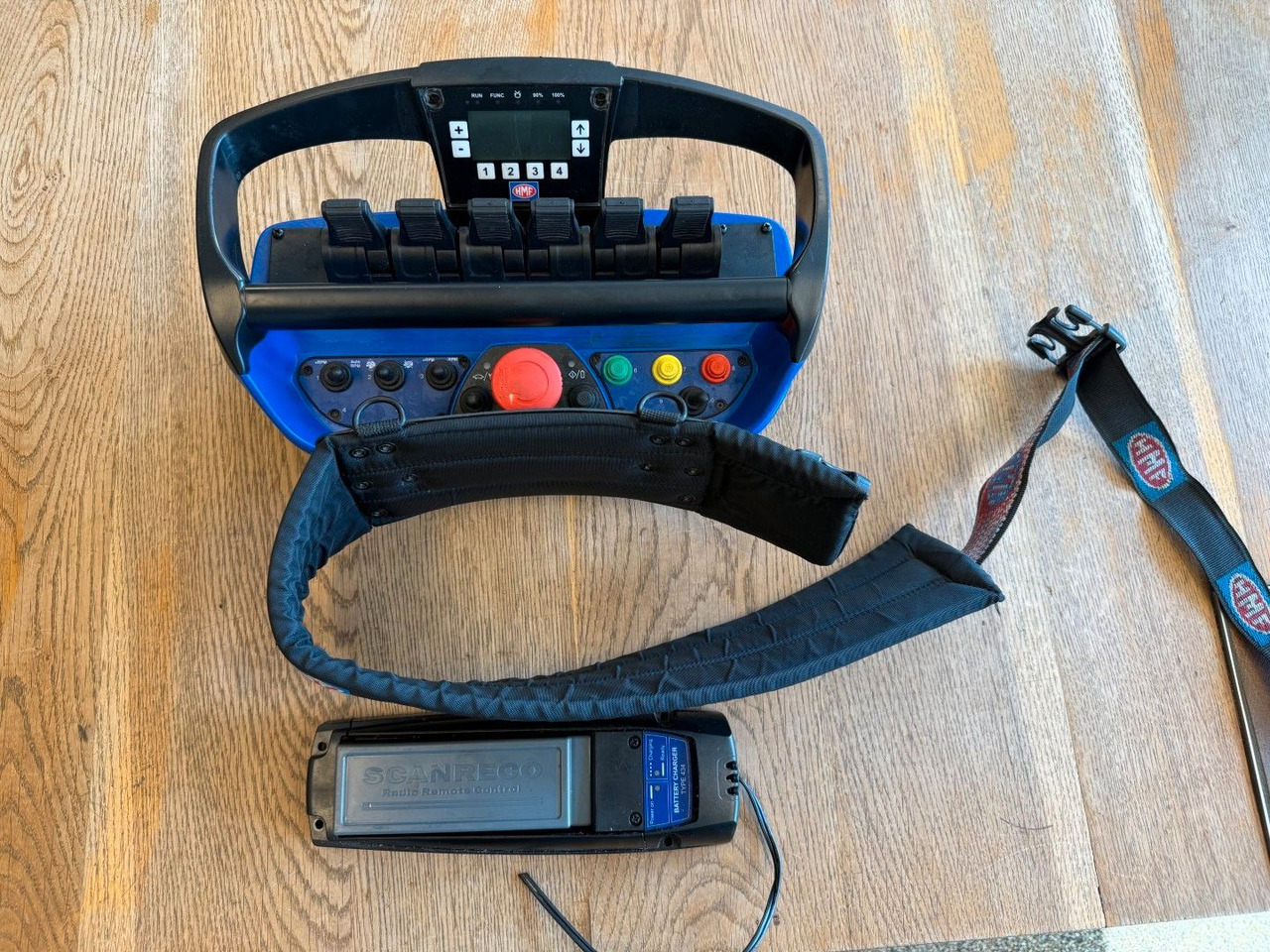 Kamion sa dizalicom HMF 1820 K4 Remote control / Kran / Crane: slika 10